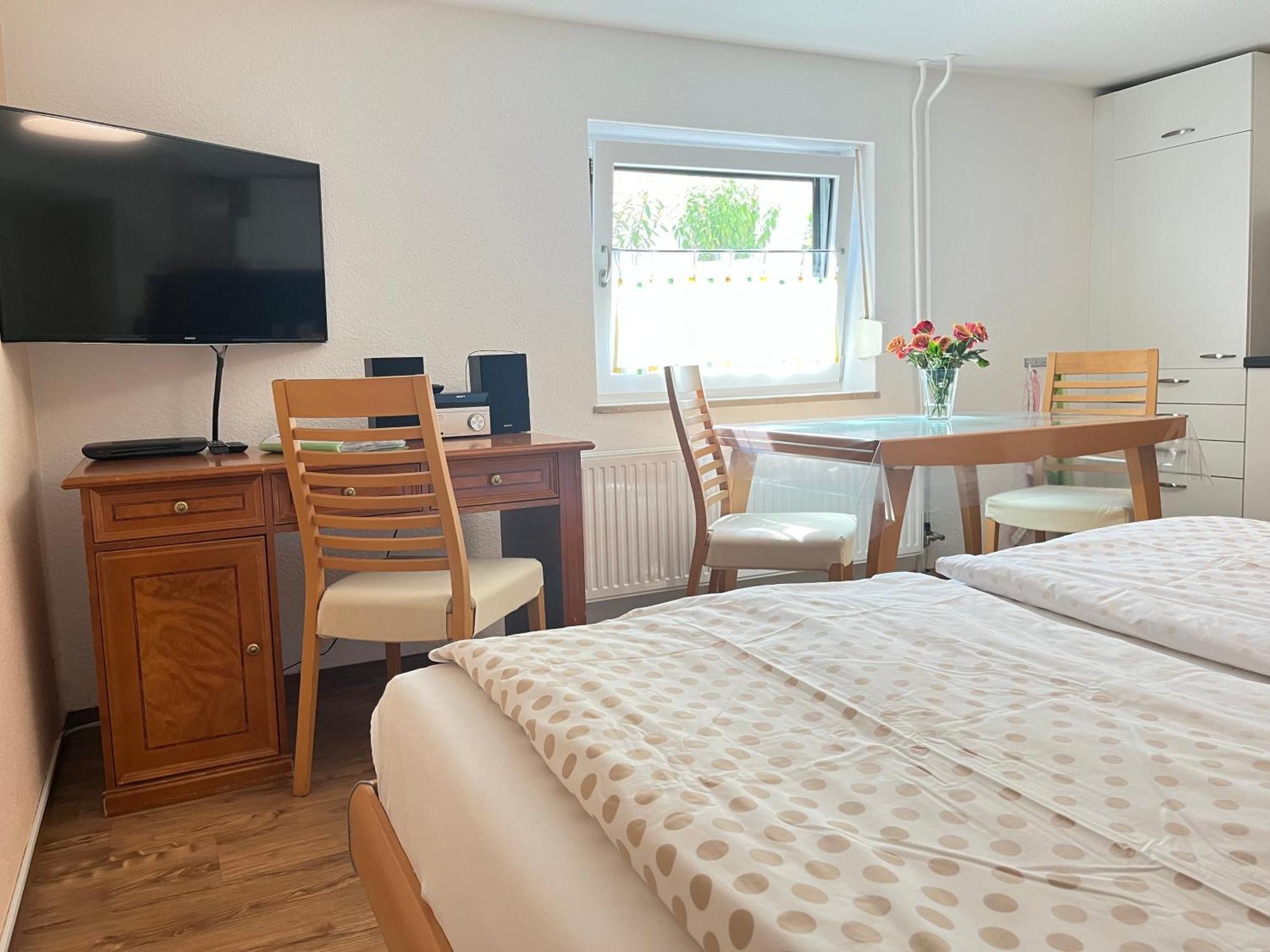 Appartement Am Straßland Kirchheim bei Muenchen Buitenkant foto